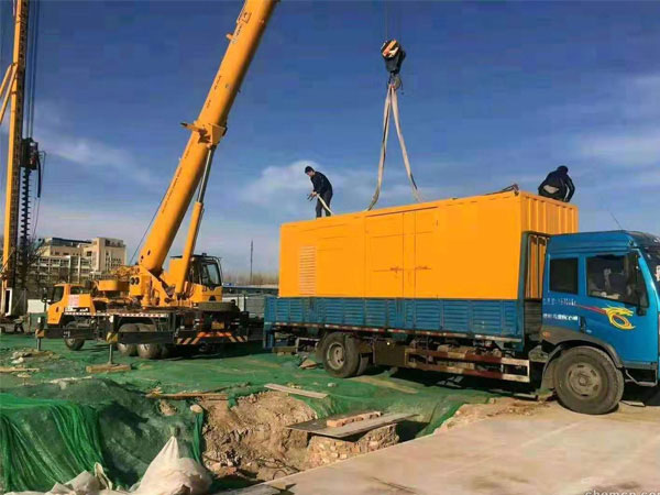 鹤壁万科工程建设租赁一台大型静音发电