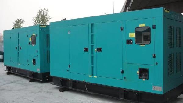 鹤壁二手康明斯400kw大型柴油发电机组